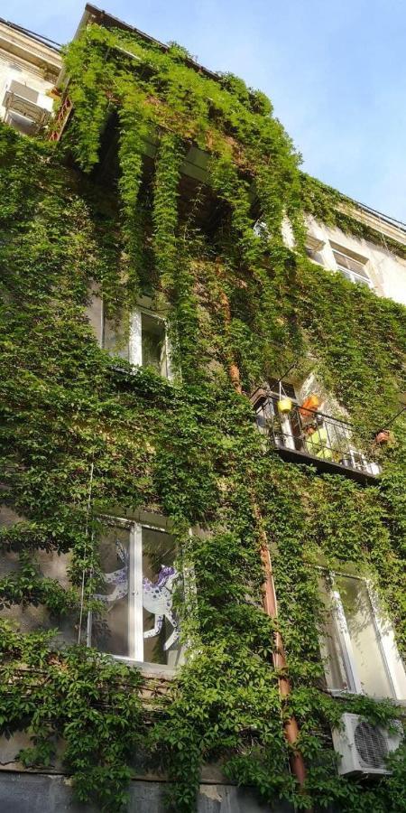 Уютная Квартира В Центре Одессы Odessa Exterior foto